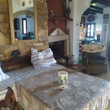 بيت للعطل Castle Vigla Complex Leros - Pirgos *